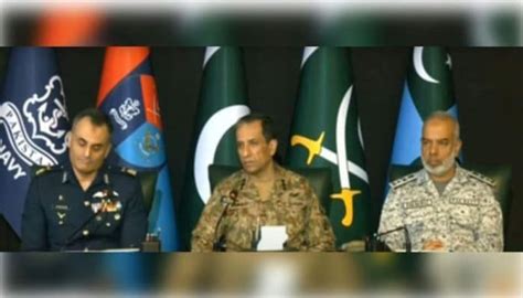 Pakistan's 'copycat' press conference ridiculed globally