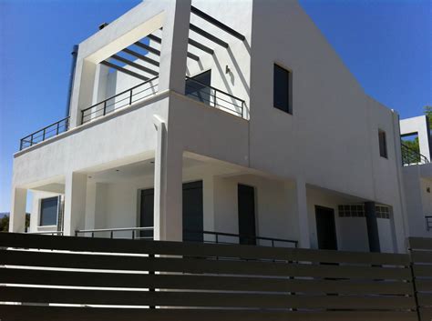 Residence in Dionisos | Solidakis