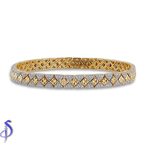 Buy Interlink Triangle Mens Diamond Bracelet at Amazon.in