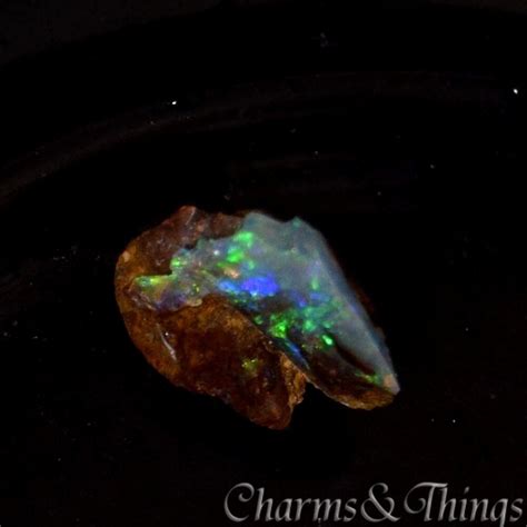 C&T ボルダー オパール 天然石 【AUOP-B4】オーストラリア 原石 鉱石 (2.4ct) | Charms & Things