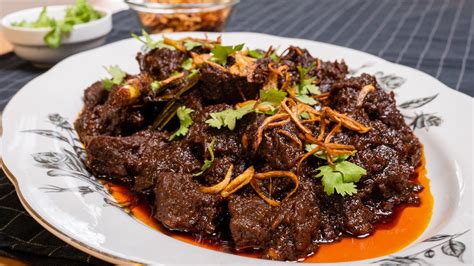 rempah daging masak hitam