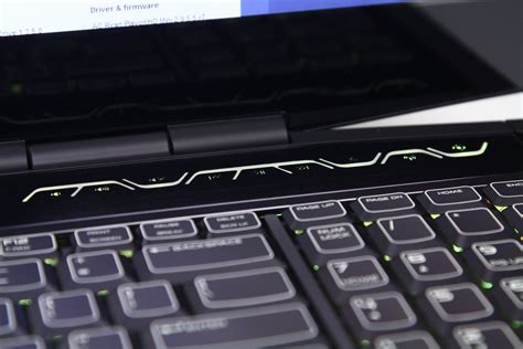 Alienware Laptop M17x R3 Review 的图像结果