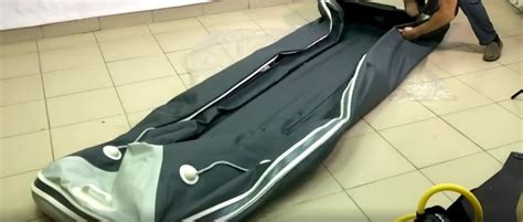 Deflating Inflatable 的图像结果