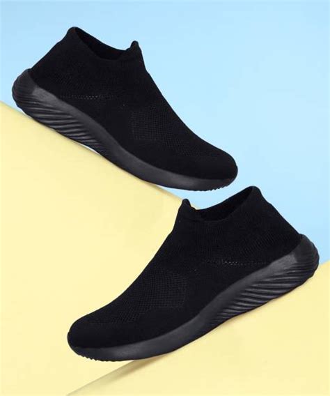 Black Sports Shoes - Buy Black Sports Shoes online at Best Prices in ...