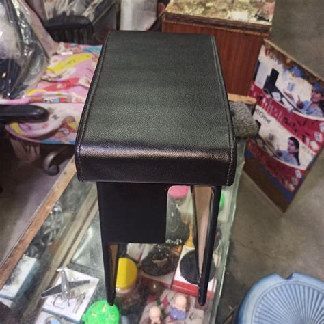 Brezza Latest Proper Wooden Armrest – Kristal Cars