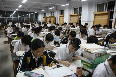 台湾女子高中校服之慈明高中 - 每日头条