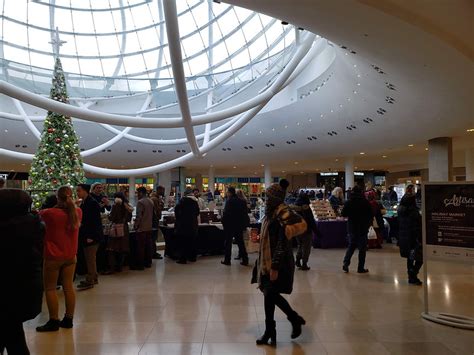 Hello Local 的图像结果