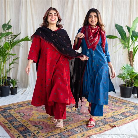 Buy Womens Kalamkari Kurtas Online At Best Prices - The India Ethnic Co ...