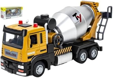 Magicwand 1:32 Scale Die-Cast RMC Truck with Openable Doors & Pull Back ...