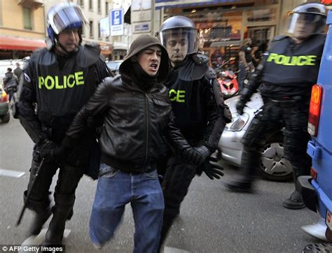 Free Trade Protest 的图像结果