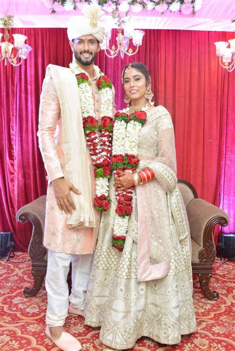 Indian cricketer Shivam Dube ties the knot with girlfriend Anjum Khan ...