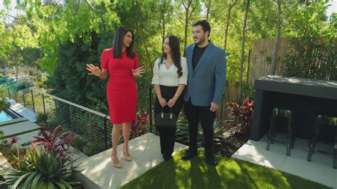 Million Dollar House Hunters (2018)