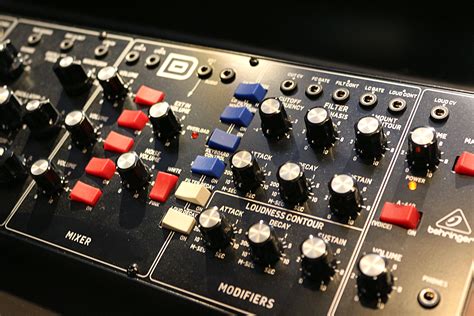 Behringer Model D Test 的图像结果