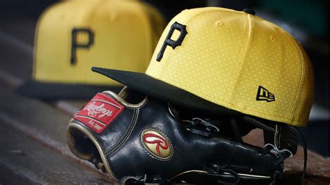 MLB Trade Rumors: Pirates' Division Rival May Shop Ace This Offseason