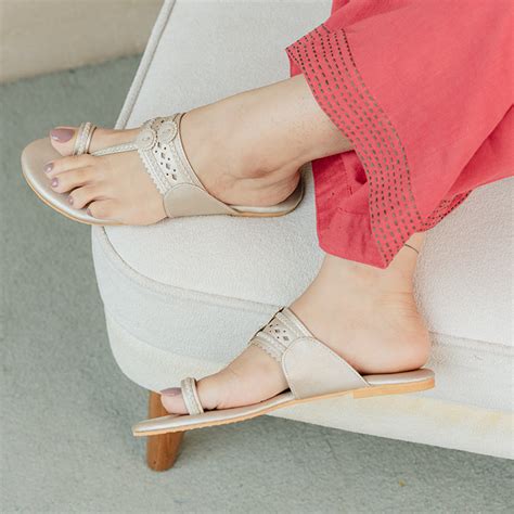 Light Gold Kolhapuri Flats – Solebae By Yama & Darshini