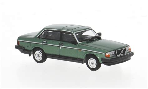 Diecast model cars Volvo 240 1/87 Minichamps GL grün 1:87 - Alldiecast.us