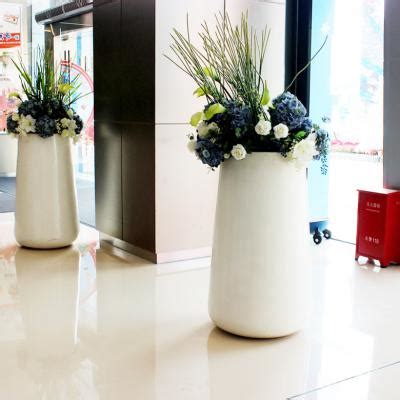 玻璃钢海马组合花瓶提升深圳商场美陈环境-依塔斯景观空间