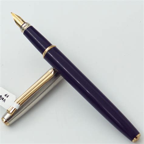 Vsign Stride Blue Color Body With Golden Color Clip Medium Nib Eye ...