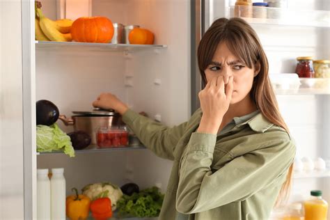 15 key differences between food poisoning and stomach flu
