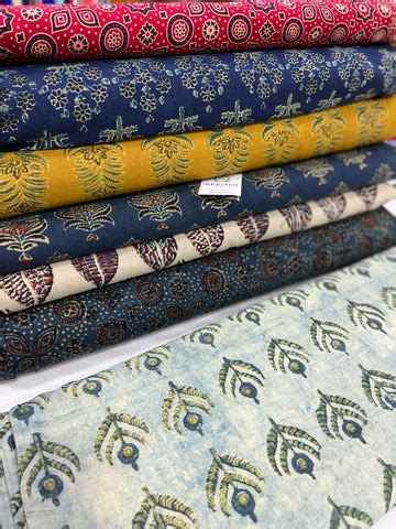 Buy pure cotton fabrics in UAE starting at 6 AED per metre – Akrithi