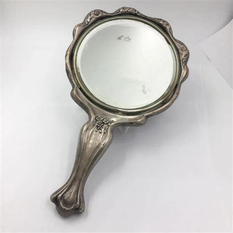 Vintage Round Sterling Silver Hand Mirror with Floral / Leaf Detail ...