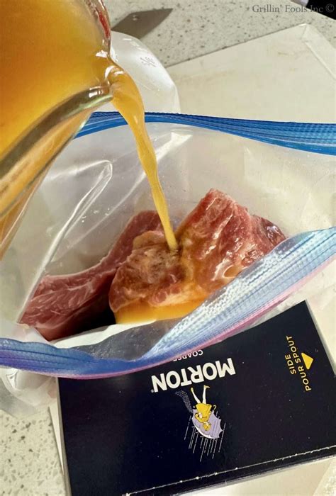 Simple Wet Brine Ribs Recipe | GrillinFools