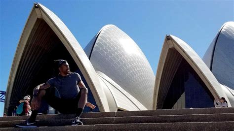 Watch Harlem Globetrotters: Play It Forward Season 1, Episode 2: Aussie ...