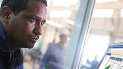 Non-Contacting Radar Frequency Selector | Emerson IN