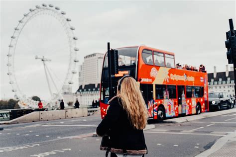 The Best Ways To Travel In London For Business | TrustedStays