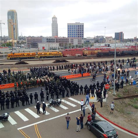 Police Corral Protesters After Trump Rally in San Diego; 35 Arrests ...