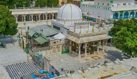 7 Religious Places One Must Visit in North India - lifeberrys.com