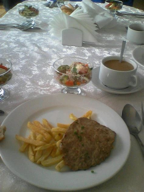 OKTYABRSKAYA HOTEL (Volgograd) - Hotel Reviews & Photos - Tripadvisor