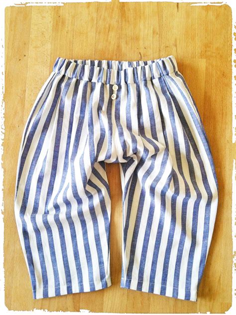 【90size】タック入りパンツ ストライプ柄 | comodo