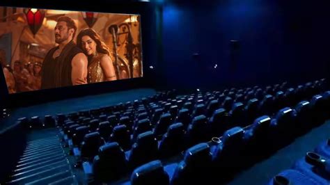 Sikandar Box Office Collection Day 2: Salman Khan's Poorly Reviewed ...