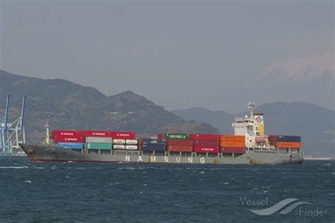 HARBOUR ZIRCON, Container Ship - Details and current position - IMO ...