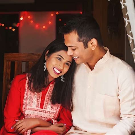 Zodiac Compatibility: टैरो कार्ड के अनुसार कैसा होता है कन्या और वृषभ ...