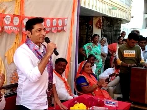 Gujarati actors reach Balasinore seat for campaigning; Appeal to BJP to ...