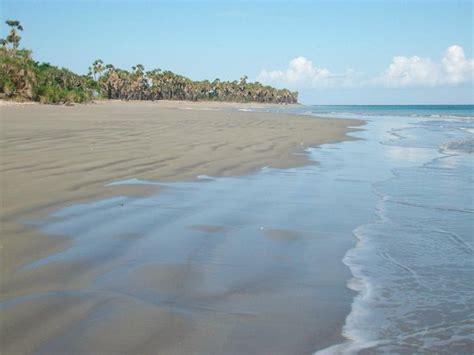 MR. DAVID'S KALALA BEACH SURFER'S RESORT (Waingapu) - Hotel Reviews ...