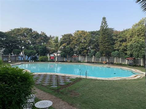 Gateway Nashik Pool: Pictures & Reviews - Tripadvisor