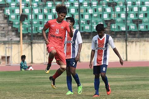 Zhimomi, Cletus score hat-tricks