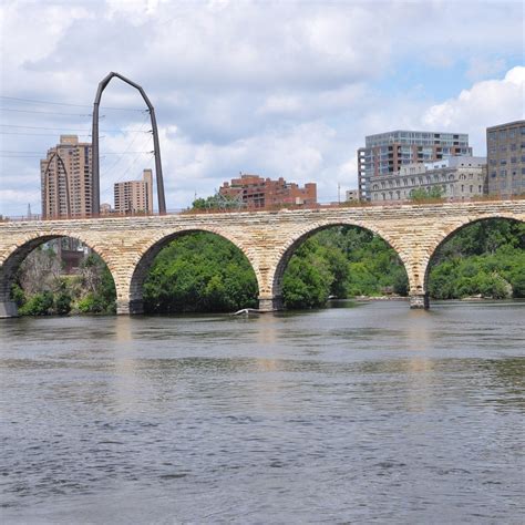 PARADISE CHARTER CRUISES AND MINNEAPOLIS QUEEN - All You Need to Know ...