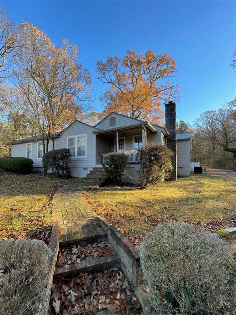 BOOK OUR ON-FARM GUEST COTTAGE! - Home Place Pastures