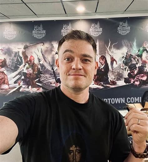 Batman Vol. 3: Death of the Family (The : Snyder, Scott: Amazon.in: Books