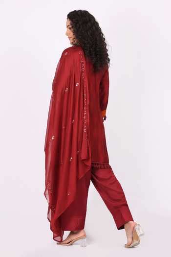 Buy Red Cotton, Crepe Round Neck, Yes Embroidered Straight Kurta Set ...