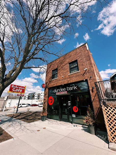 Dundee Bank - Omaha Places