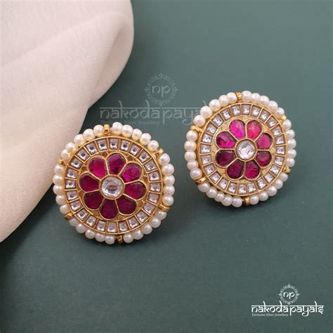 Circumed Floral Studs – Nakoda Payals