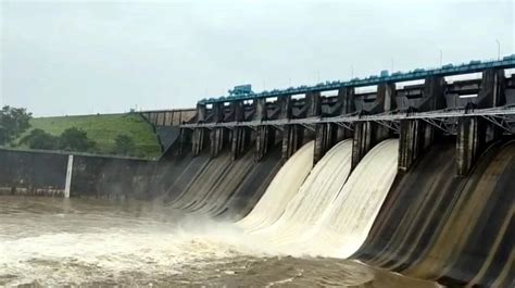 MP News: 3 Gates Of Tawa Dam Open, Farmers Suffer As Untimely Rains ...