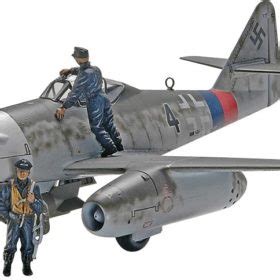 Scale Model Aircraft Building 的图像结果