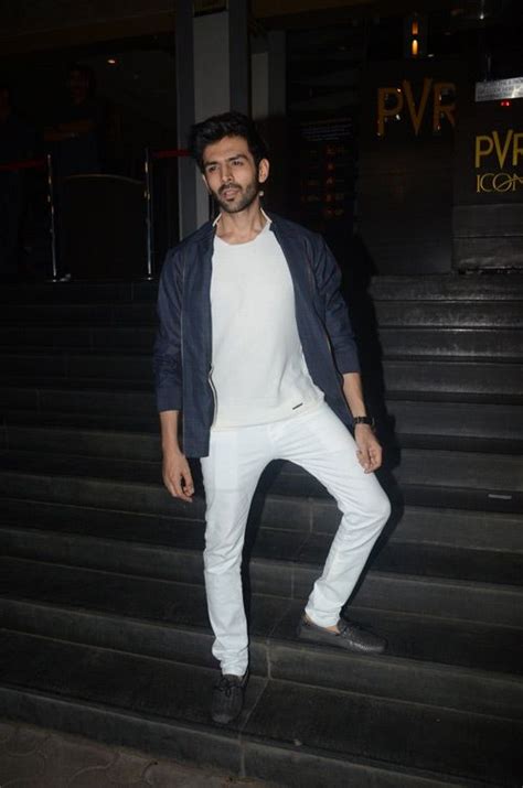 Kartik Aaryan Just Wore The Ultimate Mens Loafers For A Movie Screening
