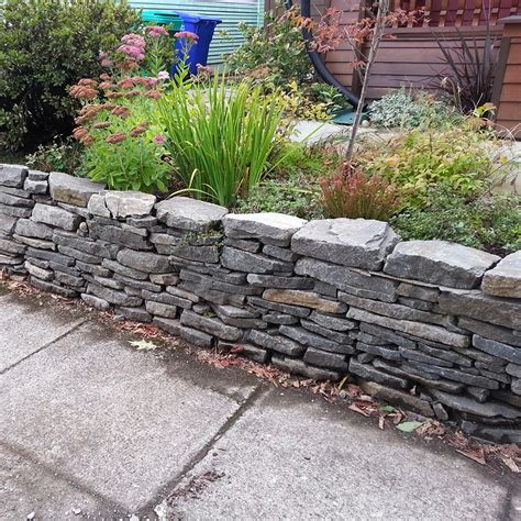 Rustic Easy Stack 2″ - 4″ - Portland Rock - Portland OR